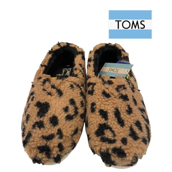 NEW Toms Alpargata Doe Leopard Fleece Faux Fur Shoes - Picture 3 of 5